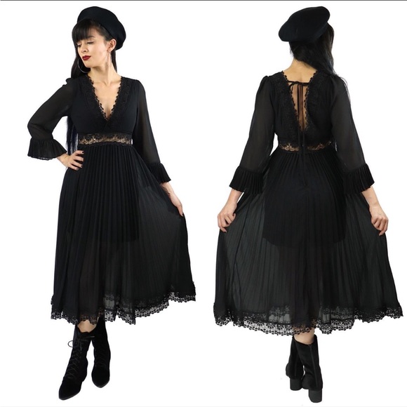 Foxblood Midnight in Paris Sheer w Lace Detail Goth Romantic Deep V Neck Dress - Picture 2 of 4